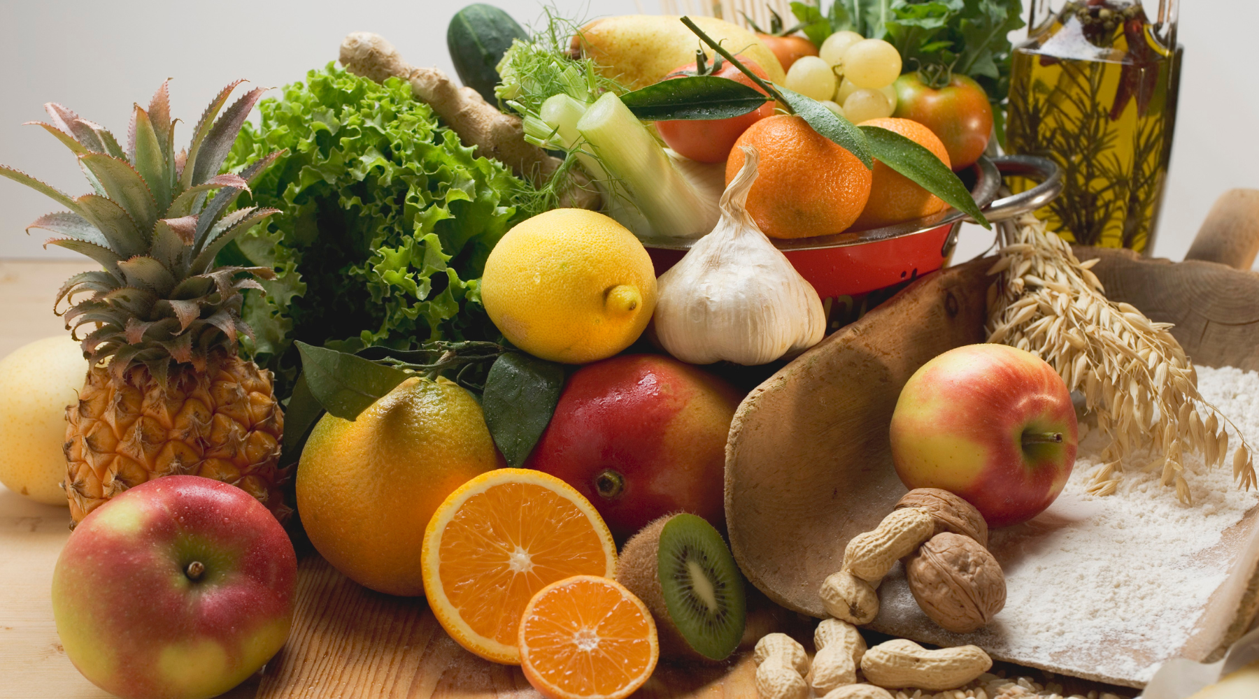 Soluble vs. Insoluble Fiber: Understanding the Difference and Their Benefits